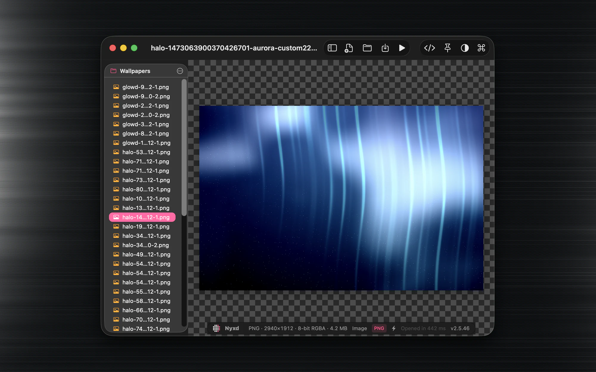 The same PNG rendered as an image on a transparency checkerboard, with format, dimensions, bit depth and file size in the status bar